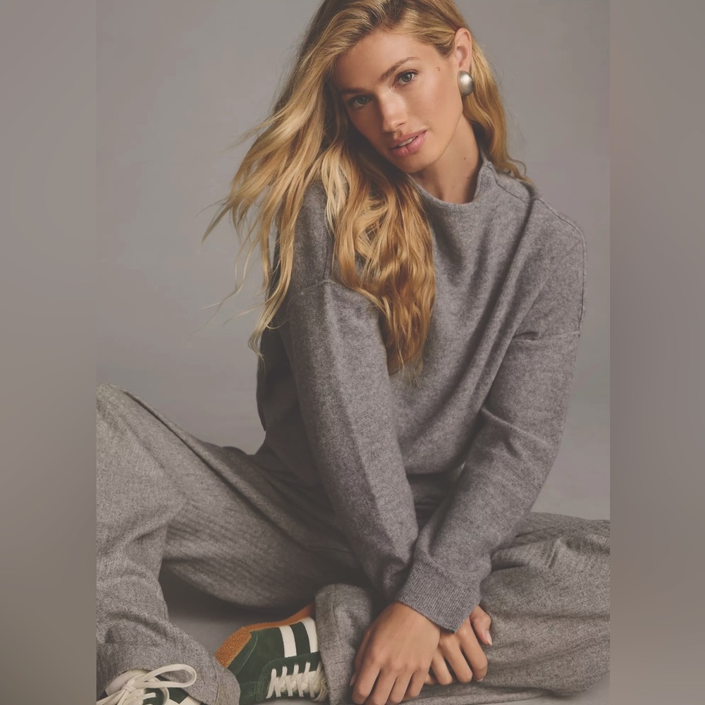 NWOT Anthropologie Pilcro Alani Cashmere Mock-Neck Sweater in Light Grey